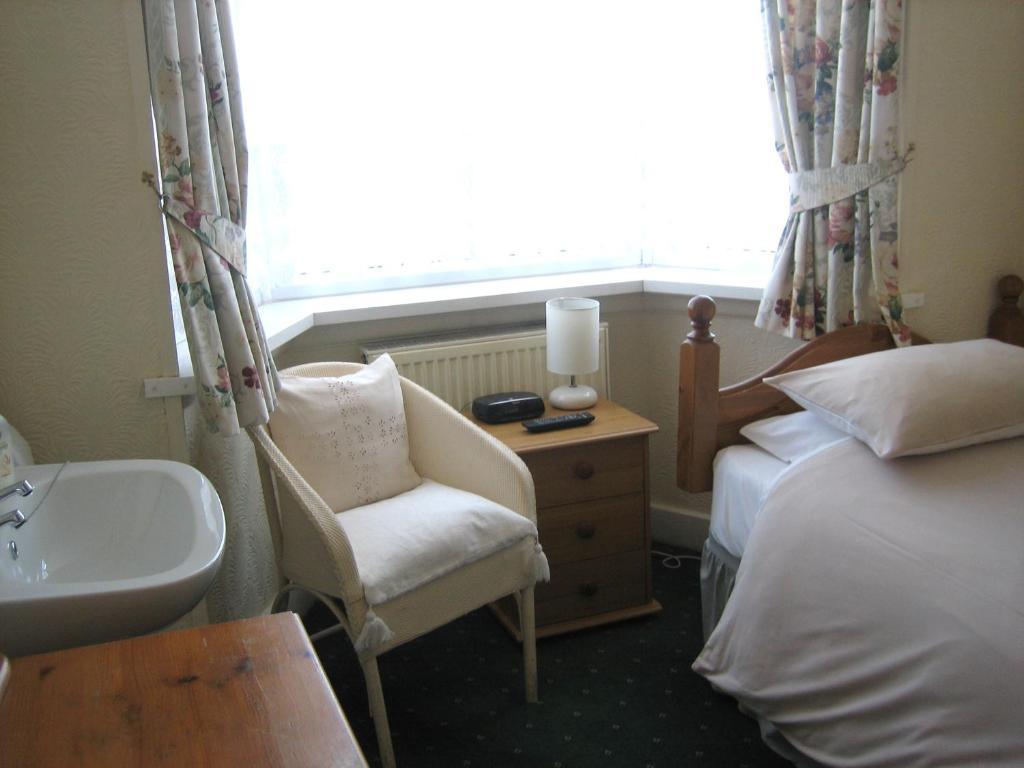 Gables Nest Bed and Breakfast Birmingham Kamer foto